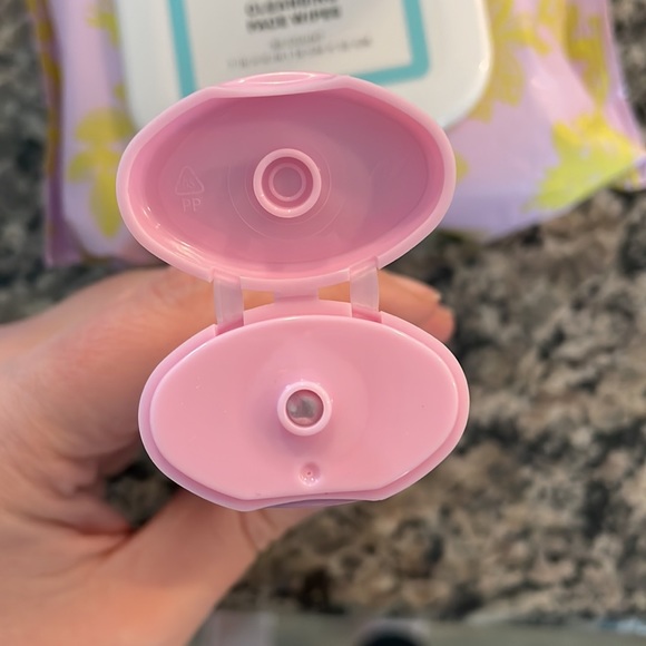 NWT Ipsy Refreshments Bundle - Picture 4 of 5